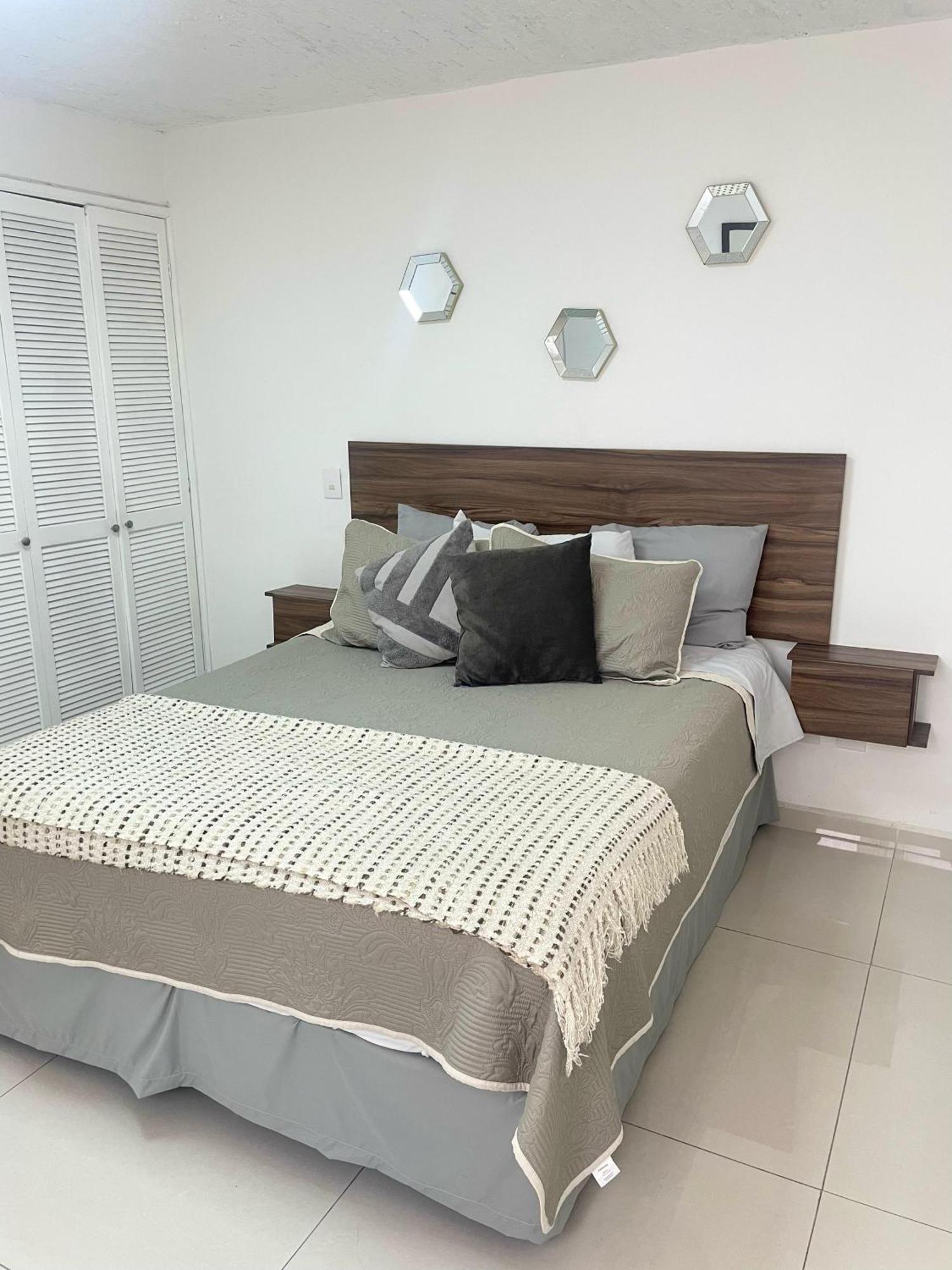 Suites Jacarandas 203 Guadalajara Kültér fotó